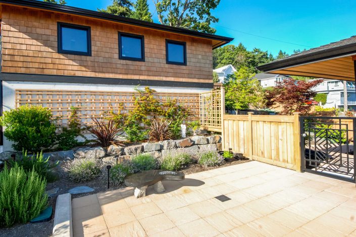 another image of the back patio of the sunset view home as built by surfside construction inc.