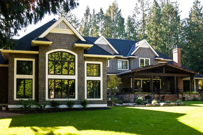 a photo of the backyard of the country estate home as built by surfside construction inc.