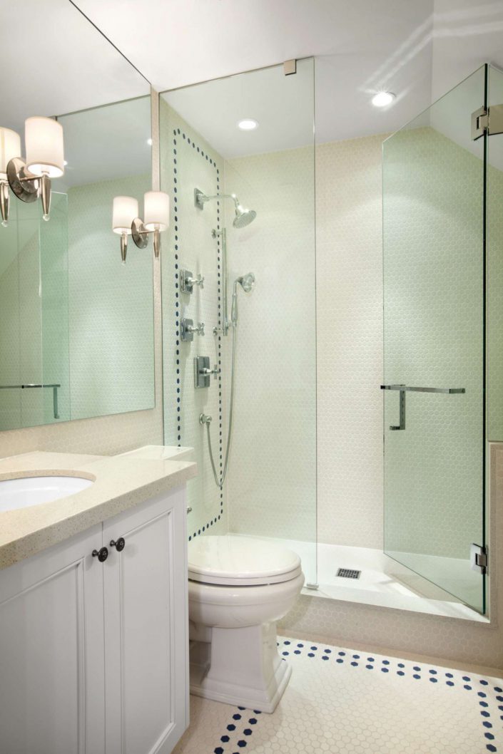 A photo showing ensuite bathroom shower of the country classic home built by surfside construction inc.