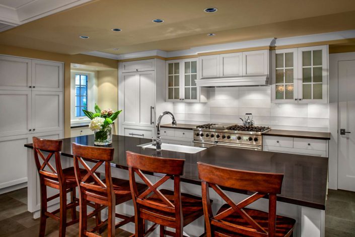 A photo showing country kitchen of the country classic home built by surfside construction inc.